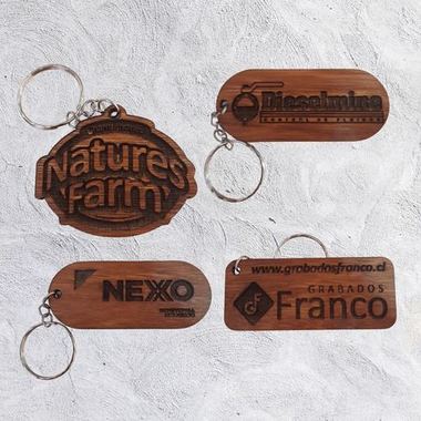 Llaveros de madera, 50 unidades, grabado por Grabados Franco